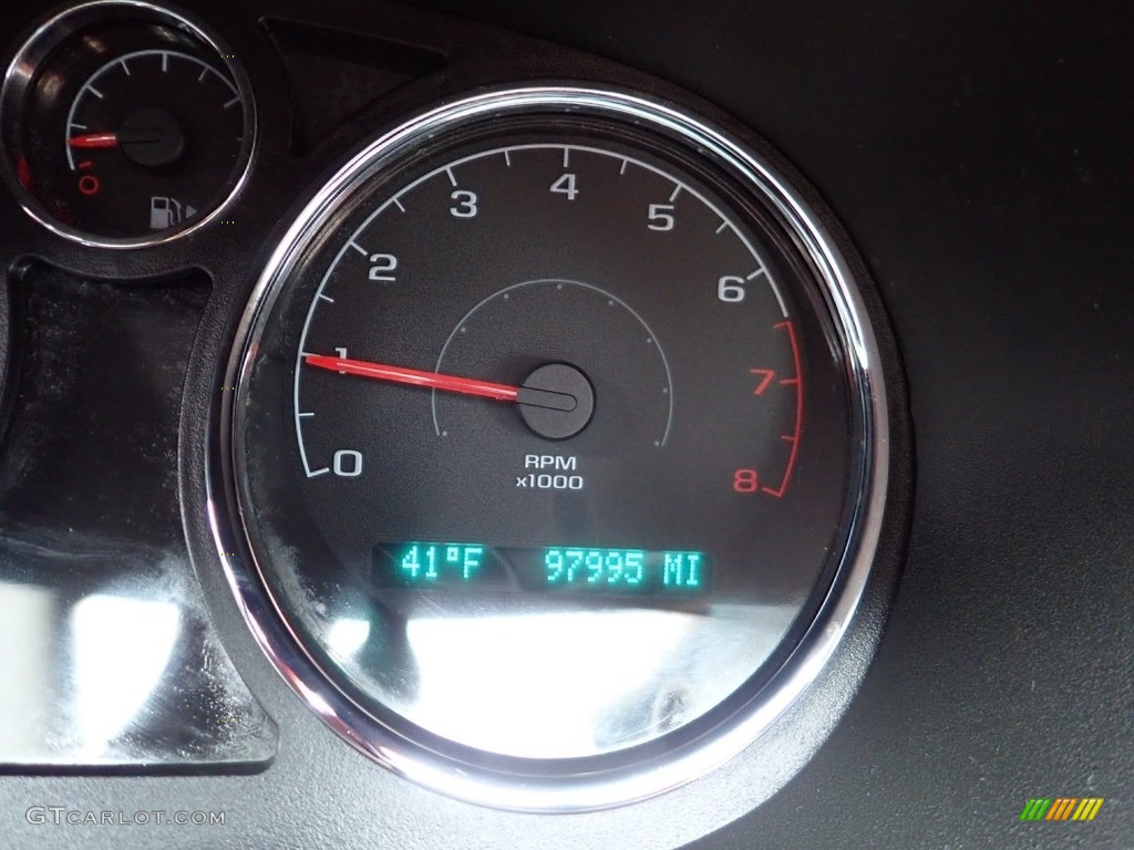 2009 Cobalt LS Sedan - Silver Moss Metallic / Gray photo #15
