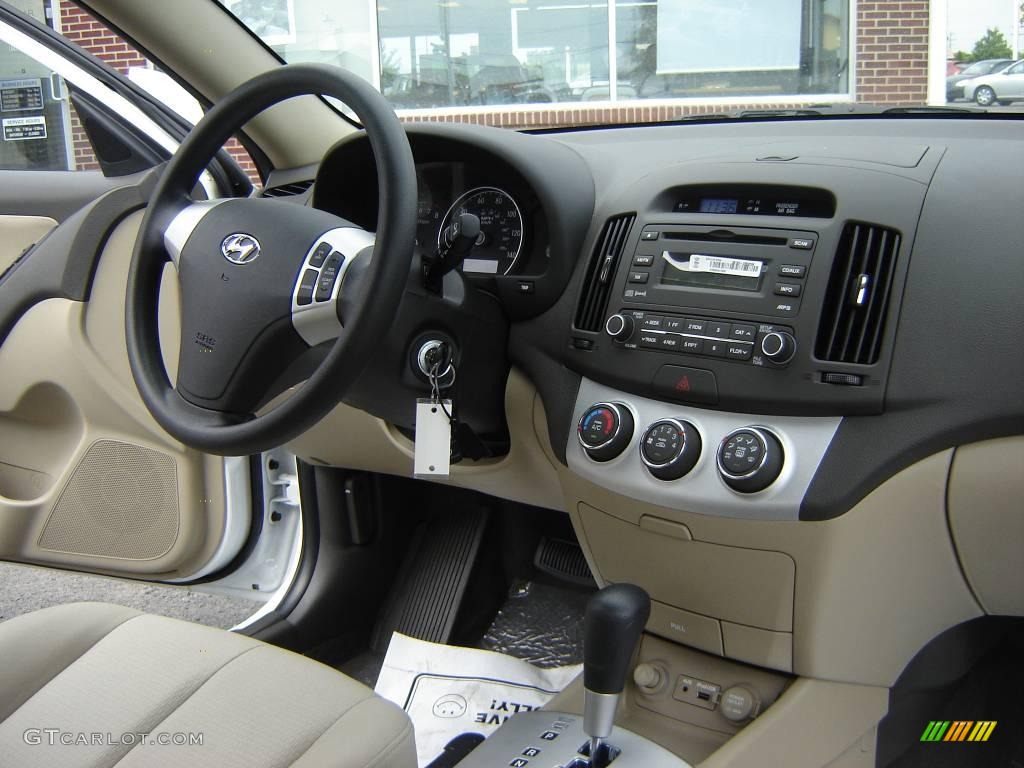 2009 Elantra GLS Sedan - Captiva White / Beige photo #11