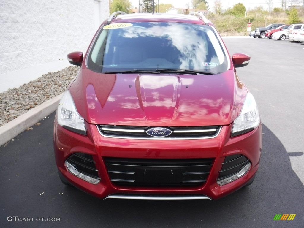 2016 Escape Titanium 4WD - Ruby Red Metallic / Charcoal Black photo #4
