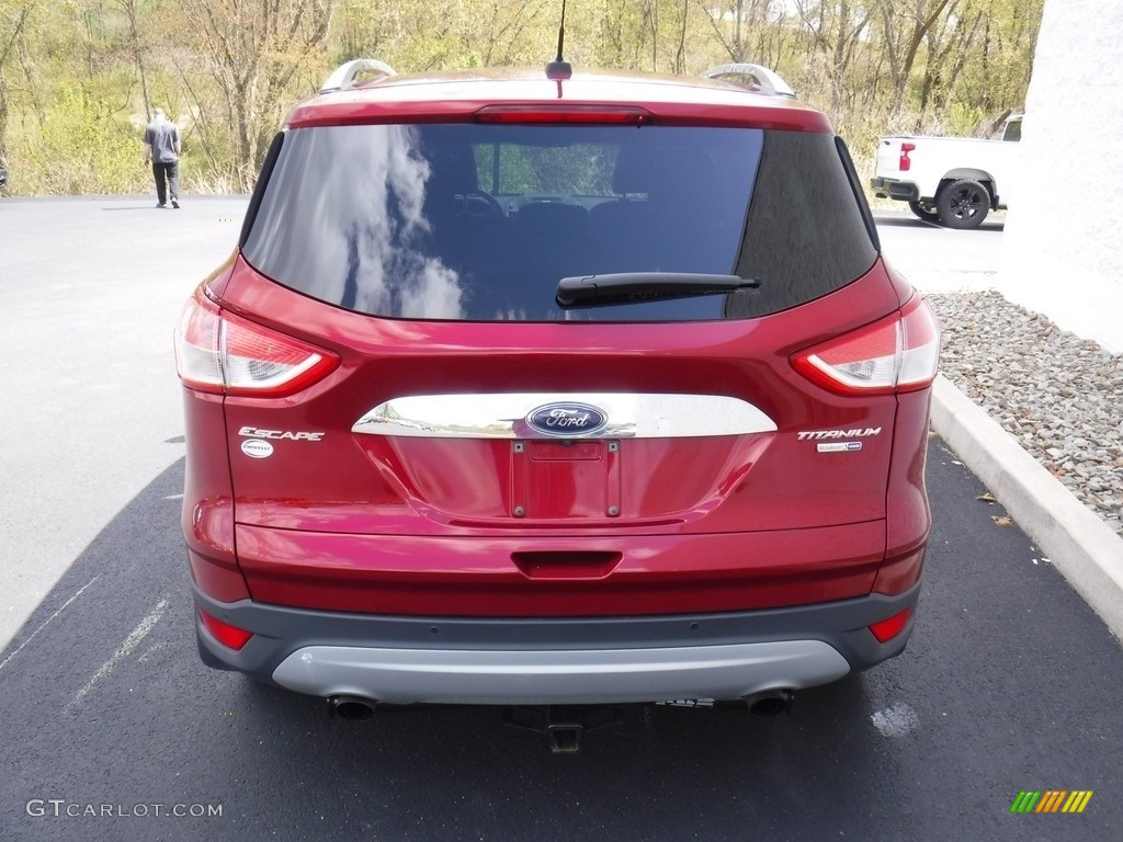 2016 Escape Titanium 4WD - Ruby Red Metallic / Charcoal Black photo #9