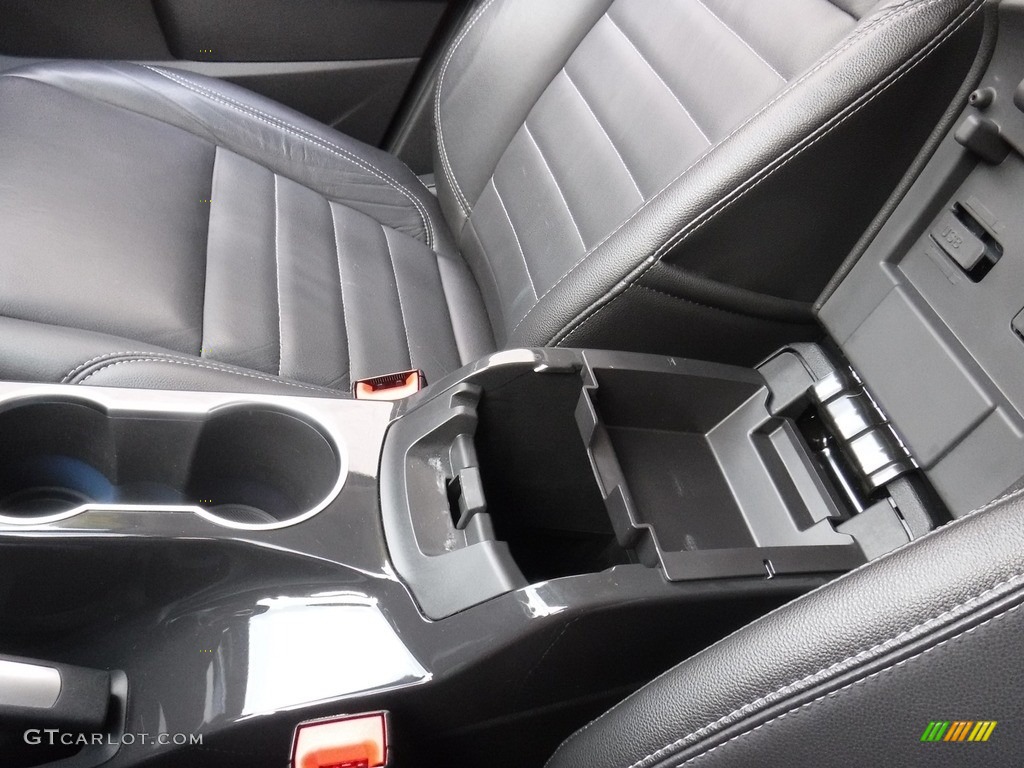 2016 Escape Titanium 4WD - Ruby Red Metallic / Charcoal Black photo #30