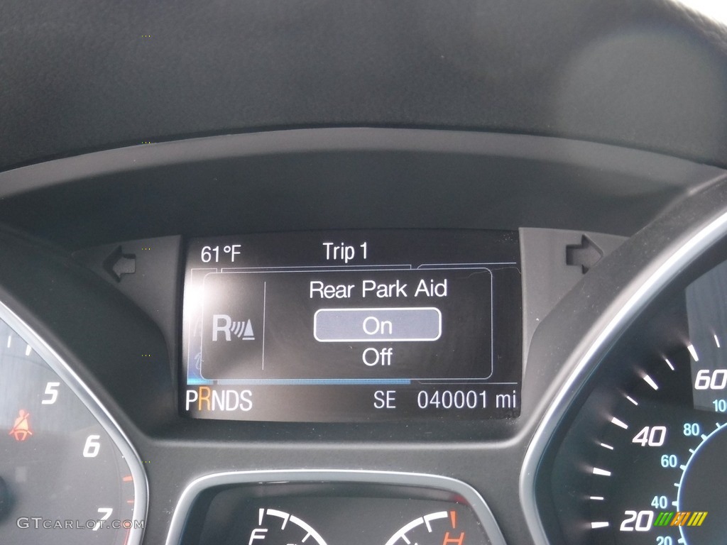 2016 Escape Titanium 4WD - Ruby Red Metallic / Charcoal Black photo #40