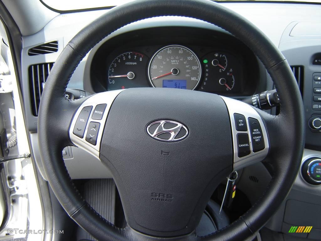 2009 Elantra SE Sedan - Quicksilver / Black photo #18