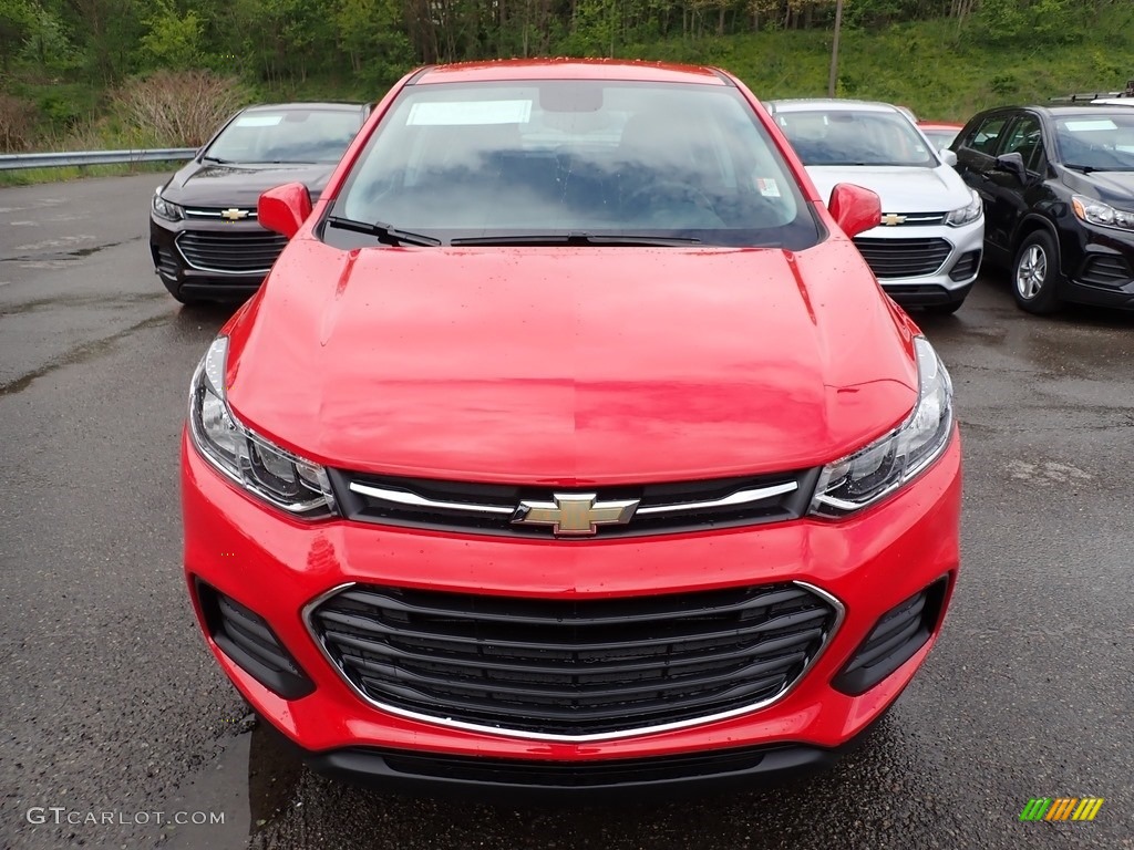2020 Trax LS - Red Hot / Jet Black photo #8