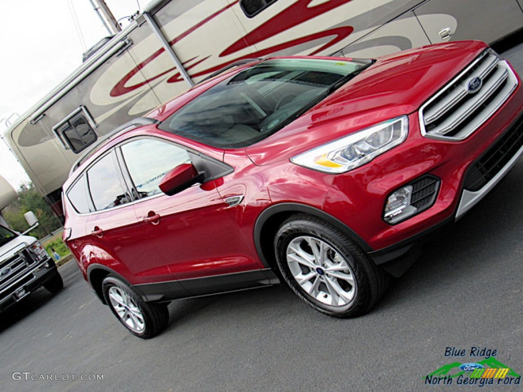 2019 Escape SEL 4WD - Ruby Red / Medium Light Stone photo #31