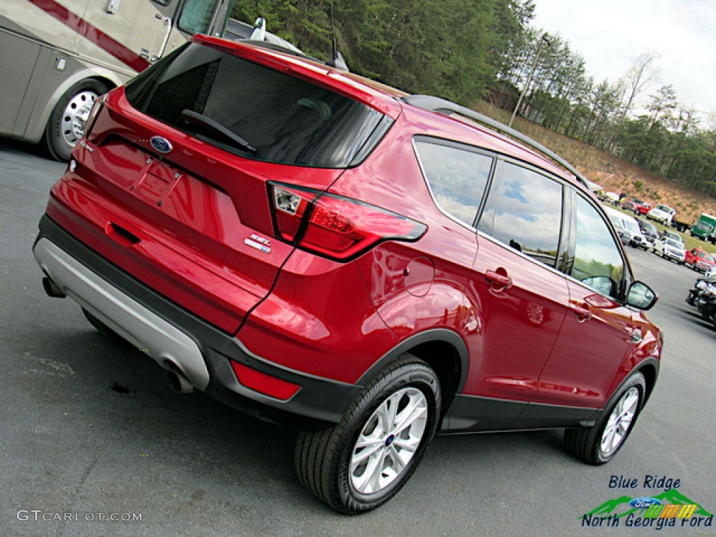 2019 Escape SEL 4WD - Ruby Red / Medium Light Stone photo #32