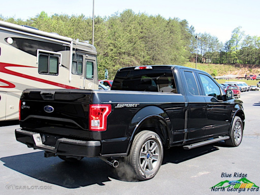 2016 F150 XLT SuperCab - Shadow Black / Medium Earth Gray photo #5