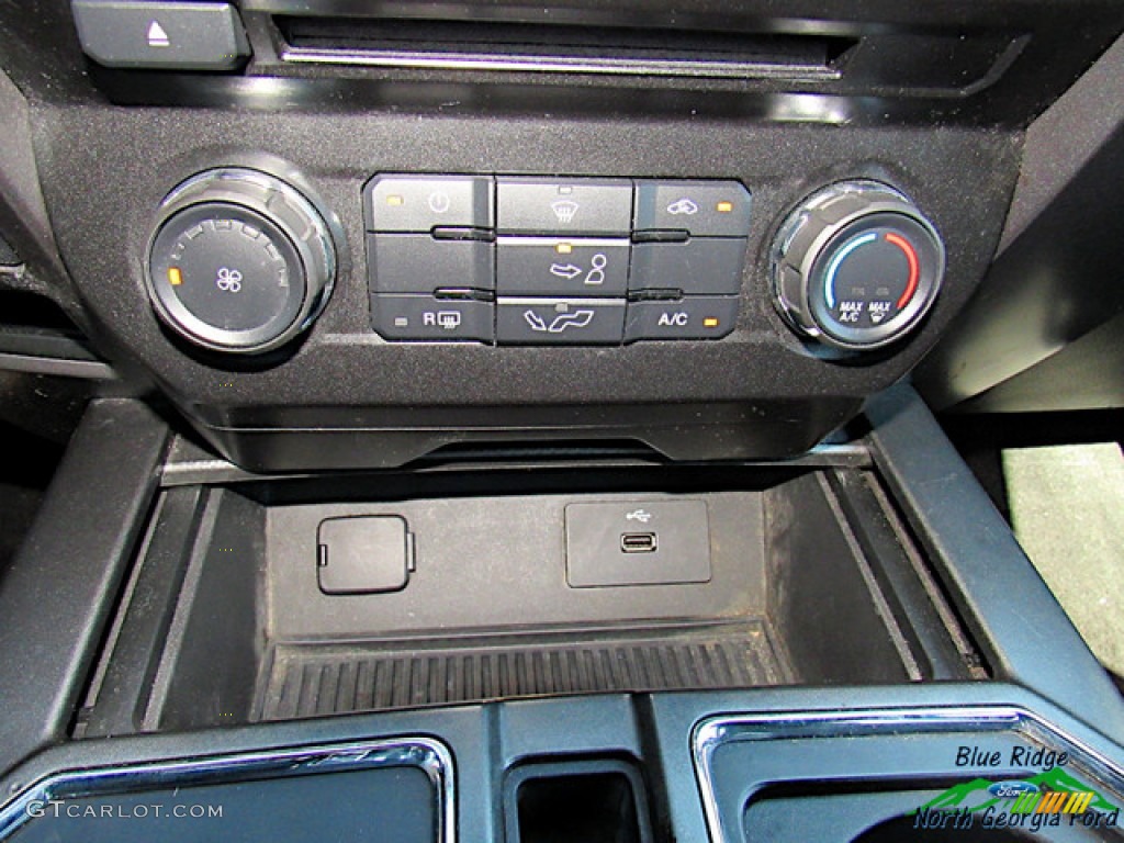 2016 F150 XLT SuperCab - Shadow Black / Medium Earth Gray photo #24
