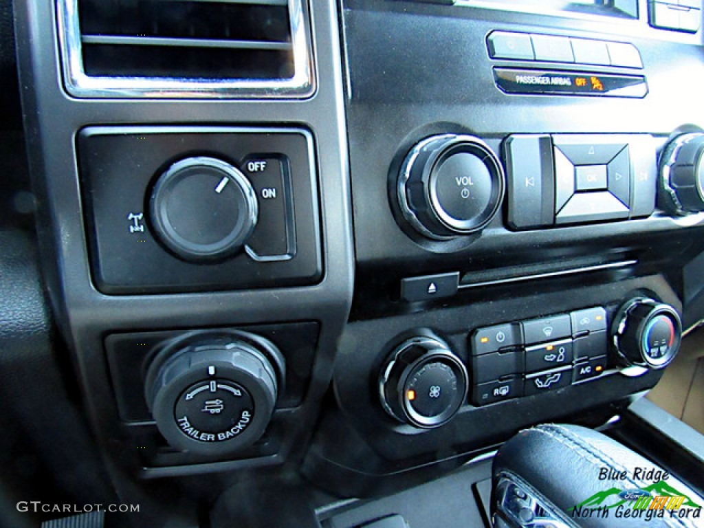 2016 F150 XLT SuperCab - Shadow Black / Medium Earth Gray photo #25