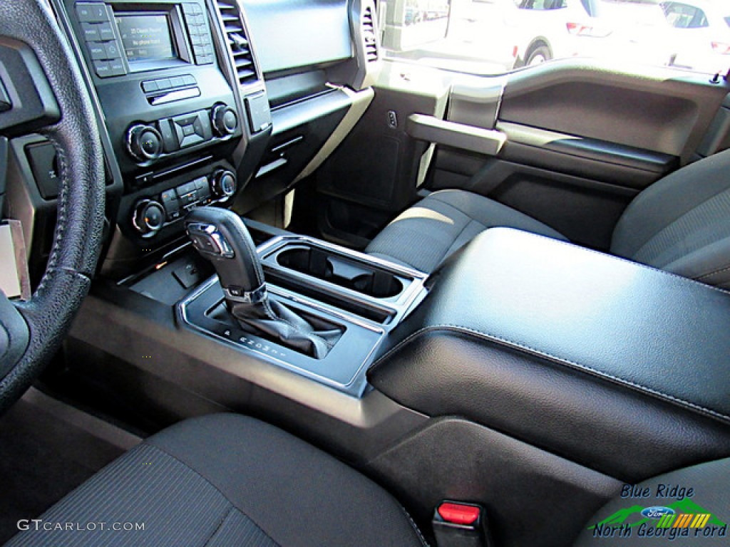 2016 F150 XLT SuperCab - Shadow Black / Medium Earth Gray photo #26
