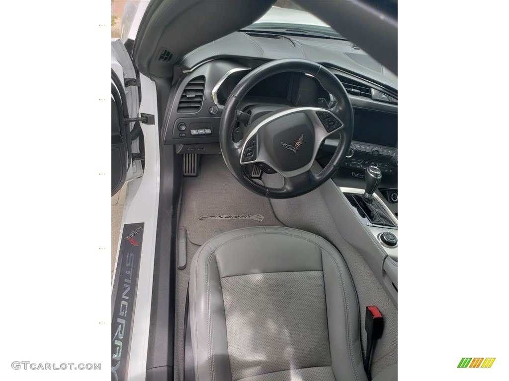 Gray Interior 2015 Chevrolet Corvette Stingray Coupe Z51 Photo #138669339