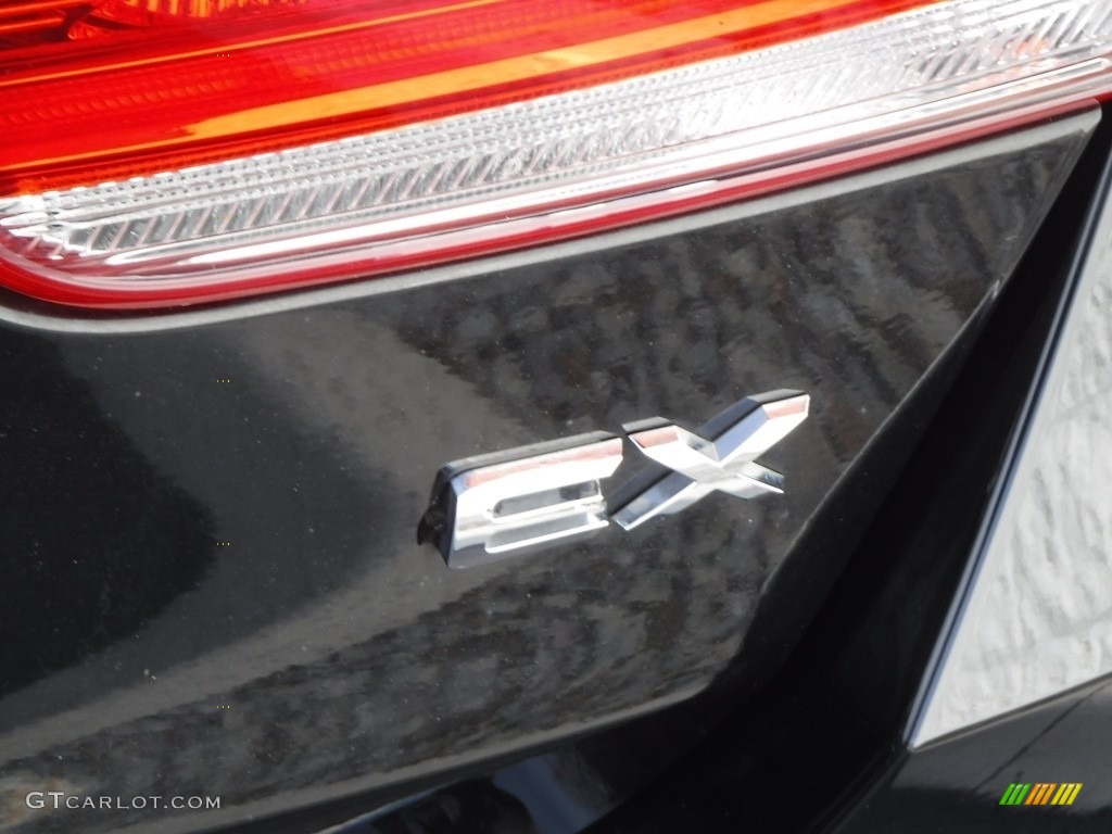 2016 Kia Optima EX Marks and Logos Photos