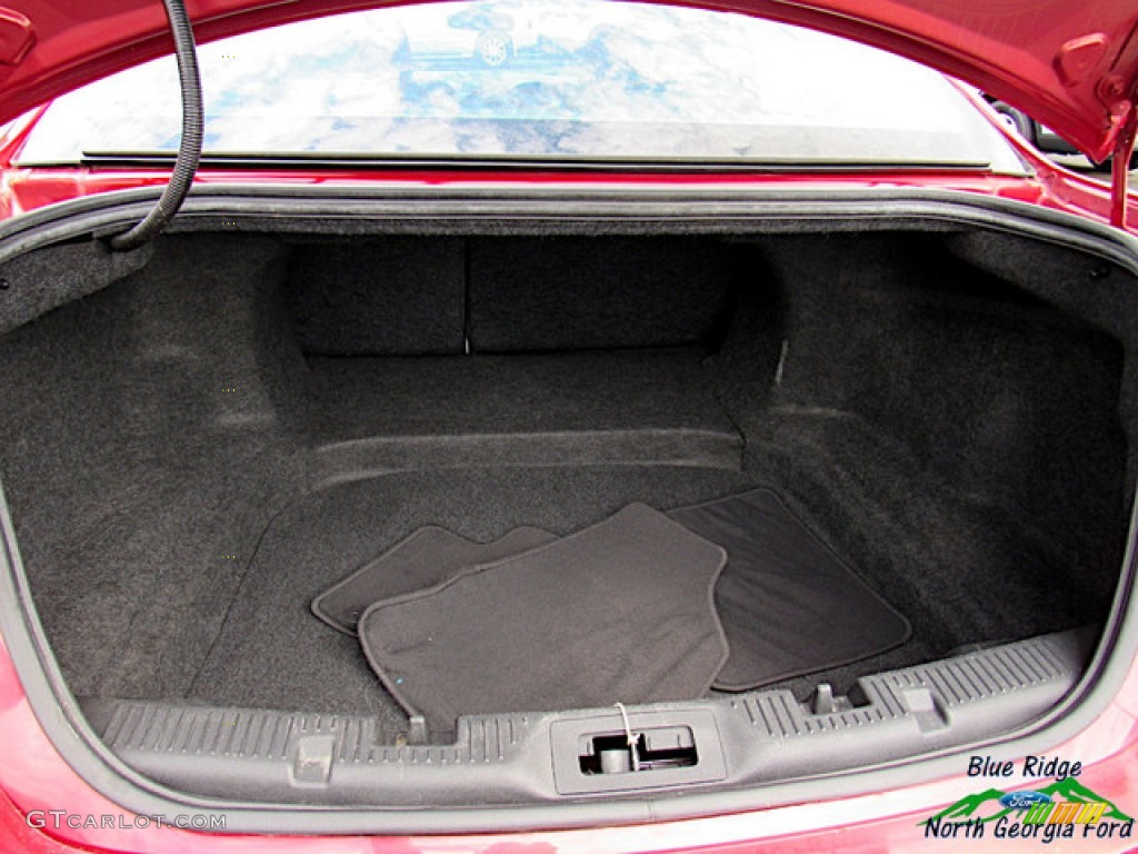2013 Taurus Limited - Ruby Red Metallic / Charcoal Black photo #13