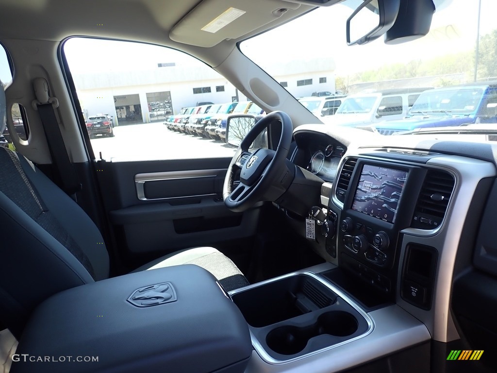 2020 1500 Classic Warlock Quad Cab 4x4 - Diamond Black Crystal Pearl / Black/Diesel Gray photo #10