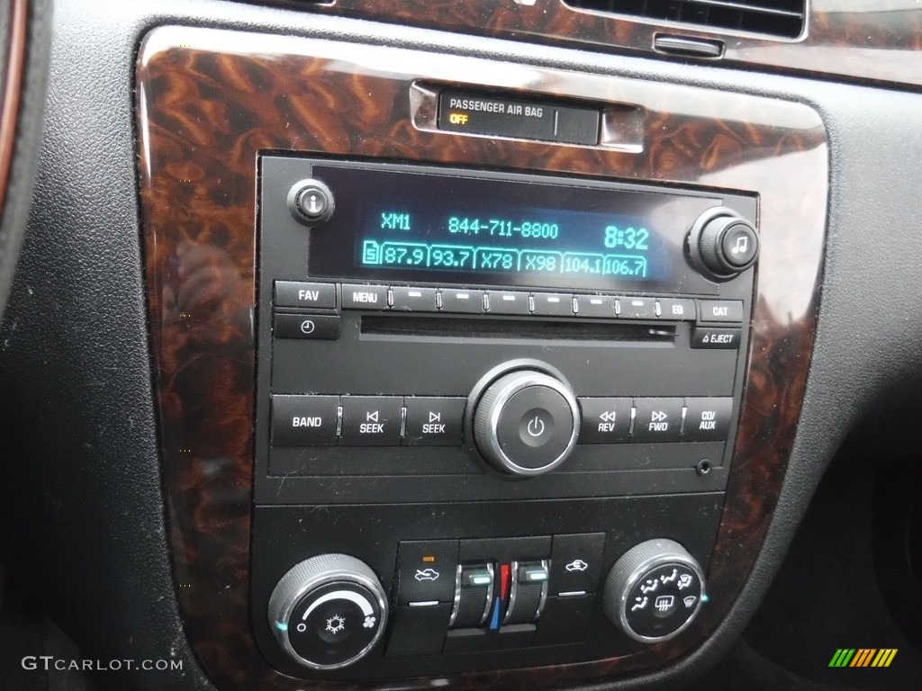 2015 Chevrolet Impala Limited LT Controls Photo #138674688