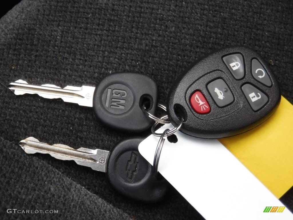 2015 Chevrolet Impala Limited LT Keys Photos