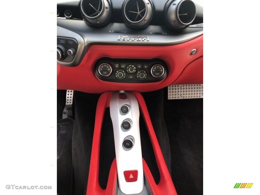 2014 Ferrari F12berlinetta Standard F12berlinetta Model Controls Photo #138675774