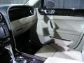Silver Tempest - Continental Flying Spur  Photo No. 10