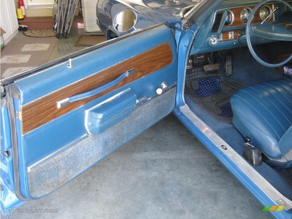 1971 Oldsmobile Cutlass Supreme Convertible Door Panel Photos