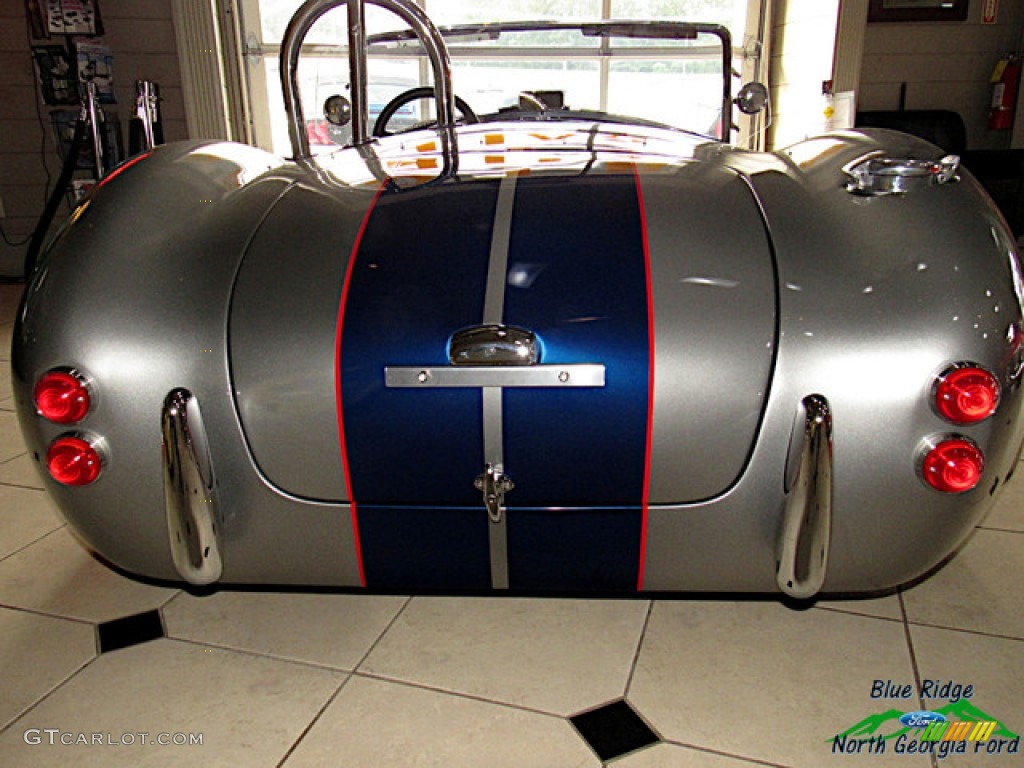 2011 Backdraft Racing Cobra Replica Roadster Trunk Photo #138677055
