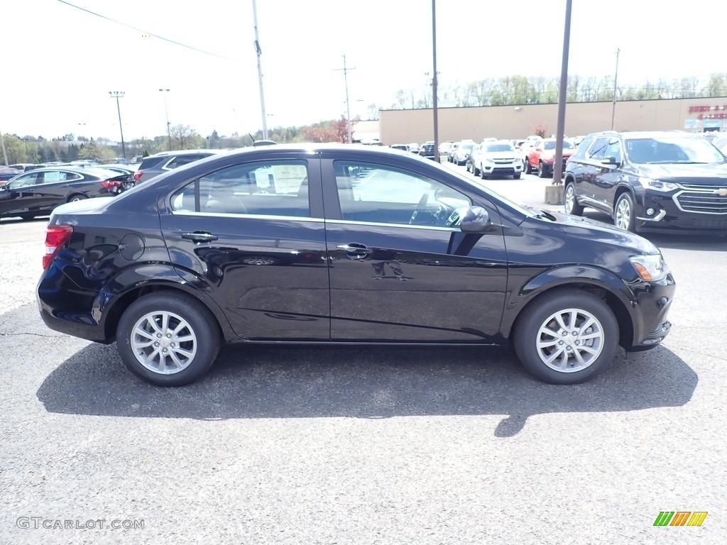 2020 Sonic LT Sedan - Mosaic Black Metallic / Jet Black/Dark Titanium photo #7