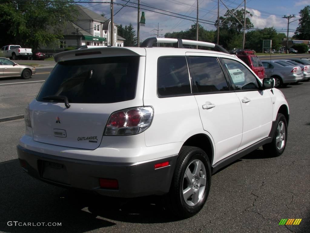 2004 Outlander XLS AWD - Diamond White Pearl / Charcoal photo #27