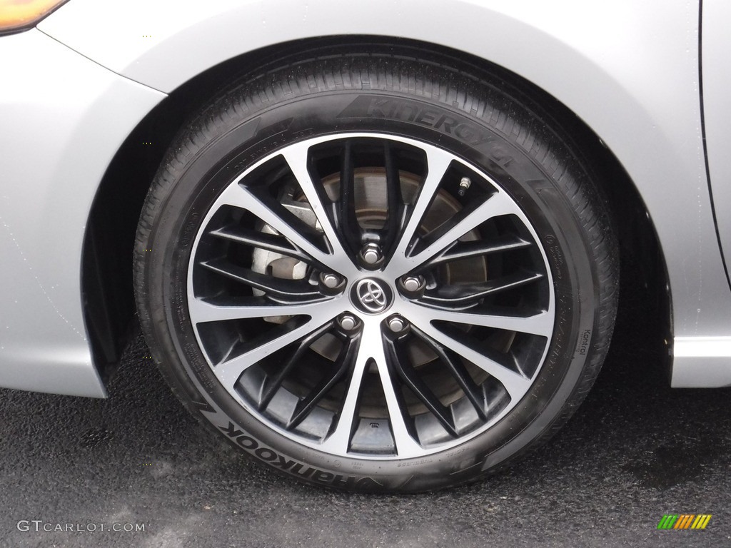 2019 Camry SE - Celestial Silver Metallic / Ash photo #3