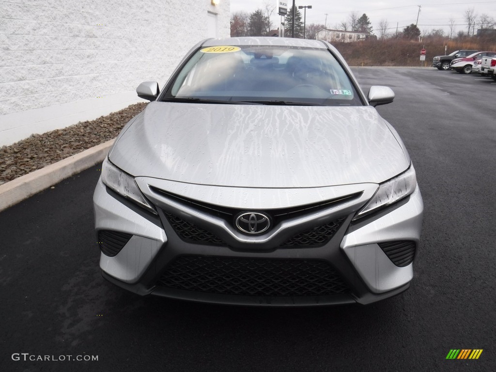 2019 Camry SE - Celestial Silver Metallic / Ash photo #4
