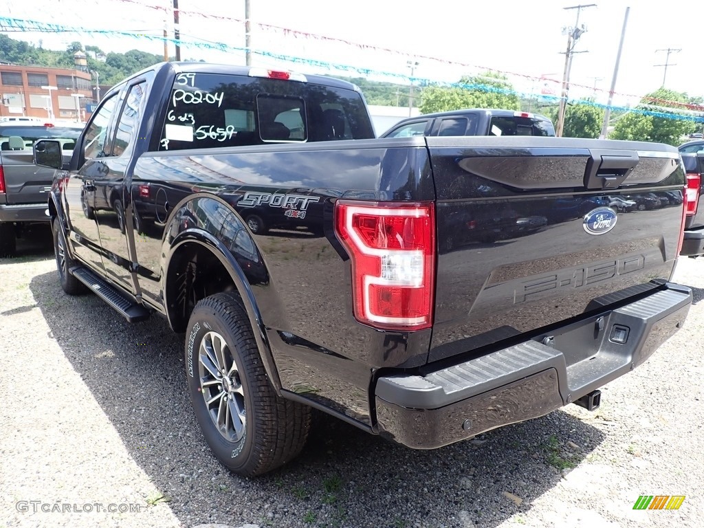 2020 F150 XLT SuperCab 4x4 - Agate Black / Medium Earth Gray photo #3