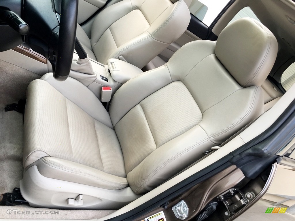 Warm Ivory Interior 2009 Subaru Outback 2.5XT Limited Wagon Photo #138686199