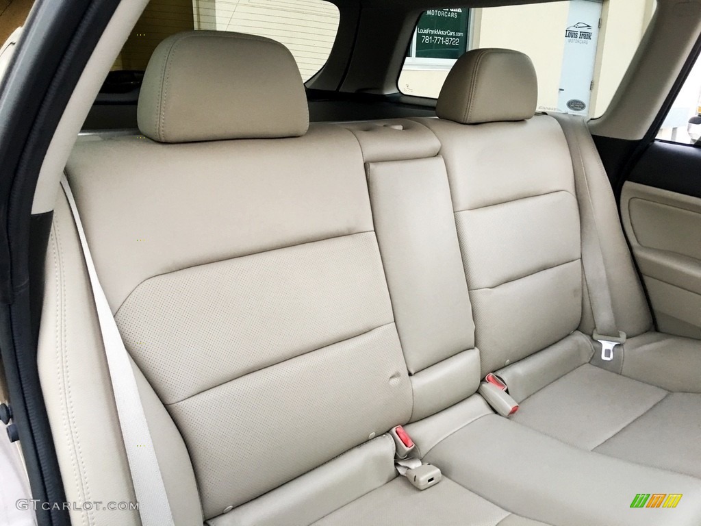 Warm Ivory Interior 2009 Subaru Outback 2.5XT Limited Wagon Photo #138686317