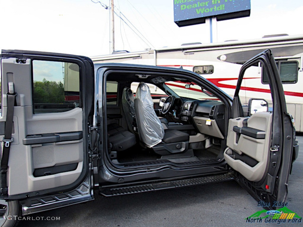 2020 F150 STX SuperCab - Magnetic / Black photo #12