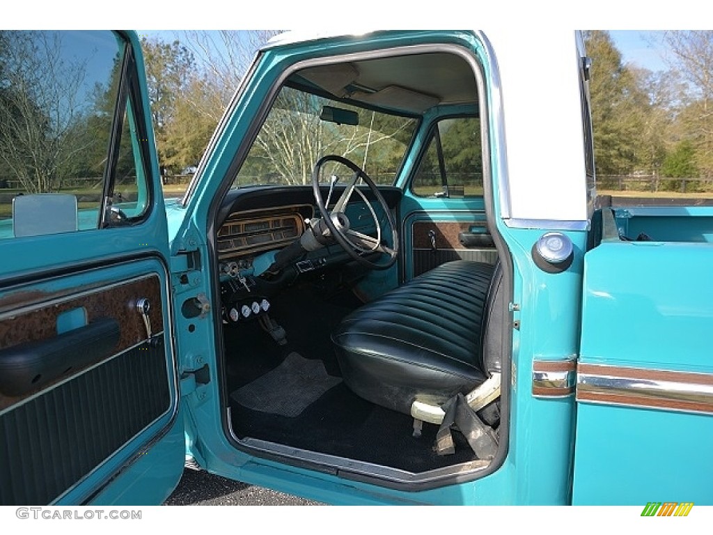 Black Interior 1970 Ford F100 Ranger XLT Regular Cab Photo #138690105