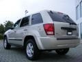 Light Graystone Pearl - Grand Cherokee Laredo Photo No. 3