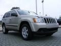 Light Graystone Pearl - Grand Cherokee Laredo Photo No. 7