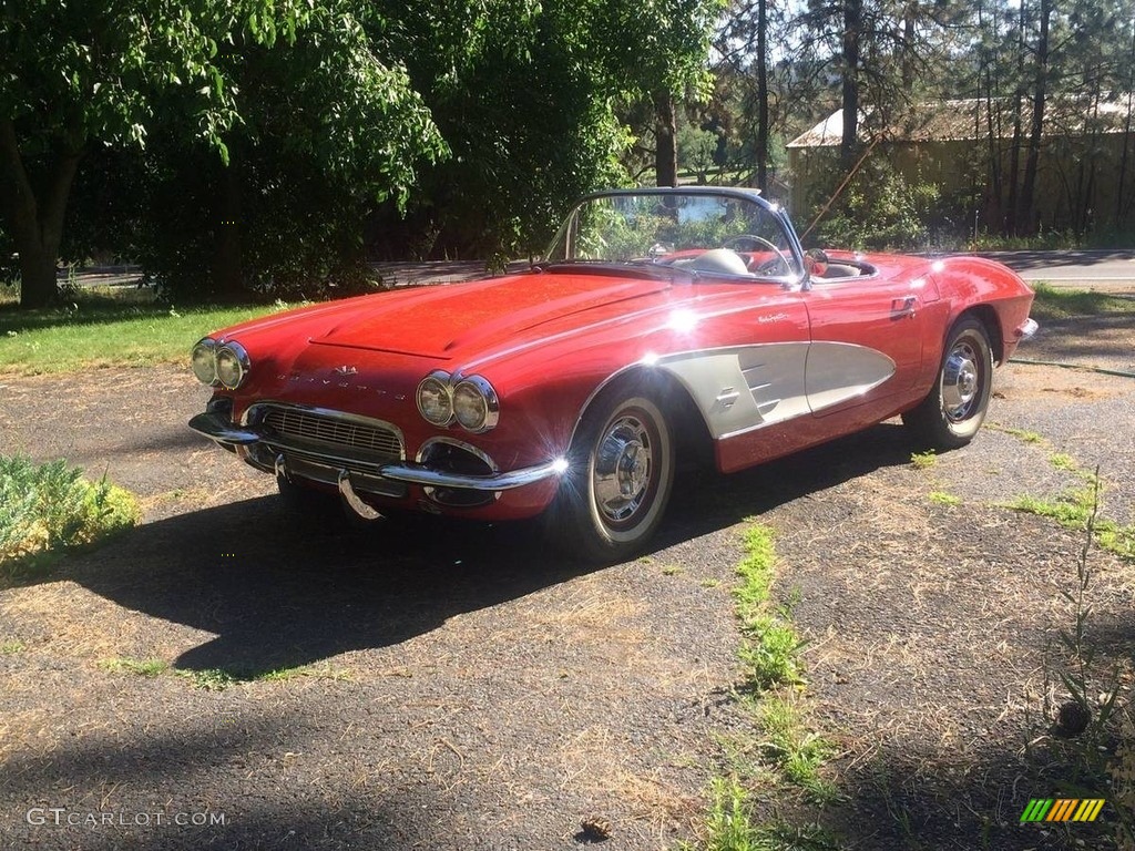 1961 Corvette Convertible - Roman Red / Fawn photo #2