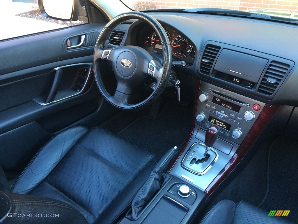 2007 Subaru Outback 2.5 XT Limited Wagon Dashboard Photos