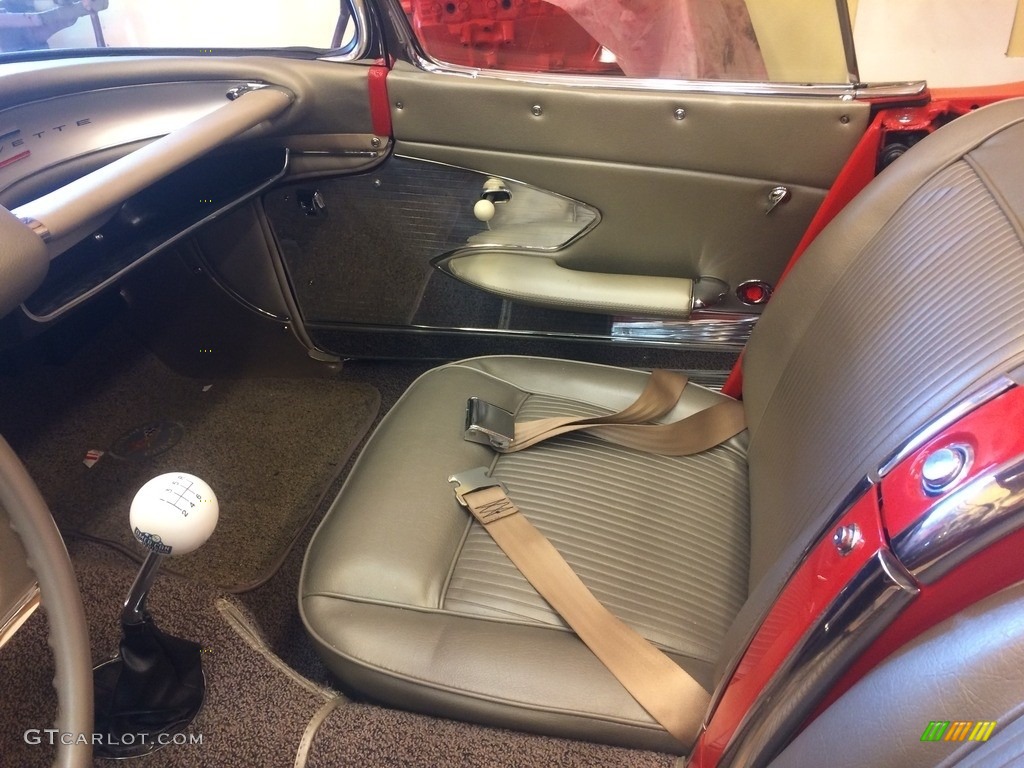 1961 Corvette Convertible - Roman Red / Fawn photo #17