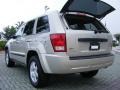 Light Graystone Pearl - Grand Cherokee Laredo Photo No. 15