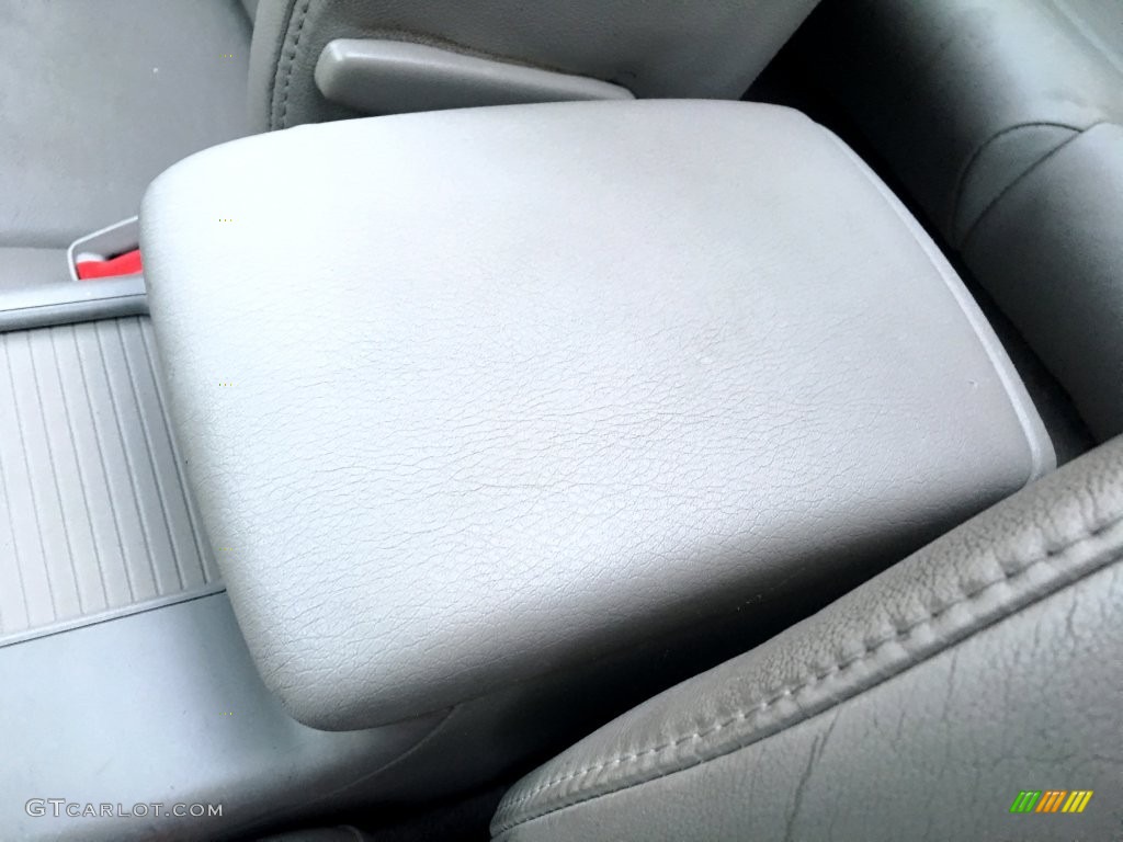 2005 Outback 3.0 R VDC Limited Wagon - Champagne Gold Opal / Taupe photo #54