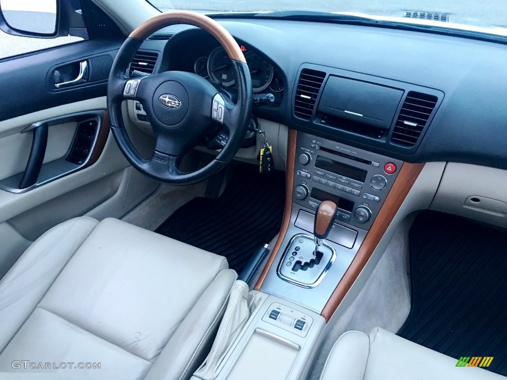 2005 Subaru Outback 3.0 R VDC Limited Wagon Dashboard Photos
