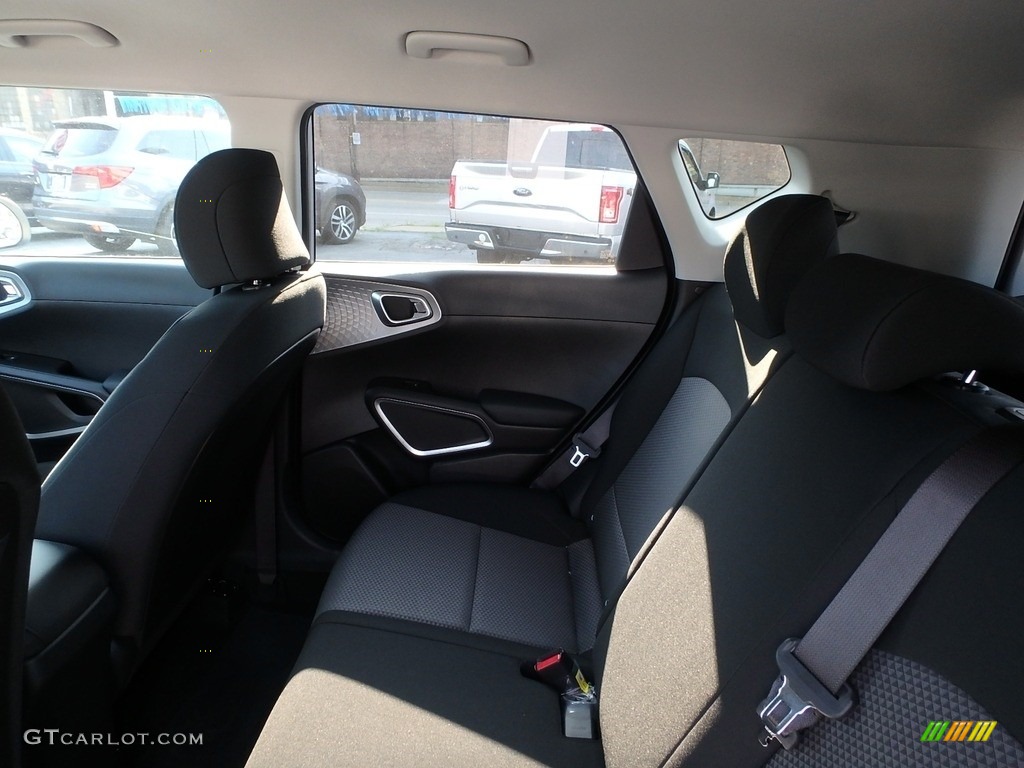 2020 Soul LX - Sparkling Silver / Black photo #13