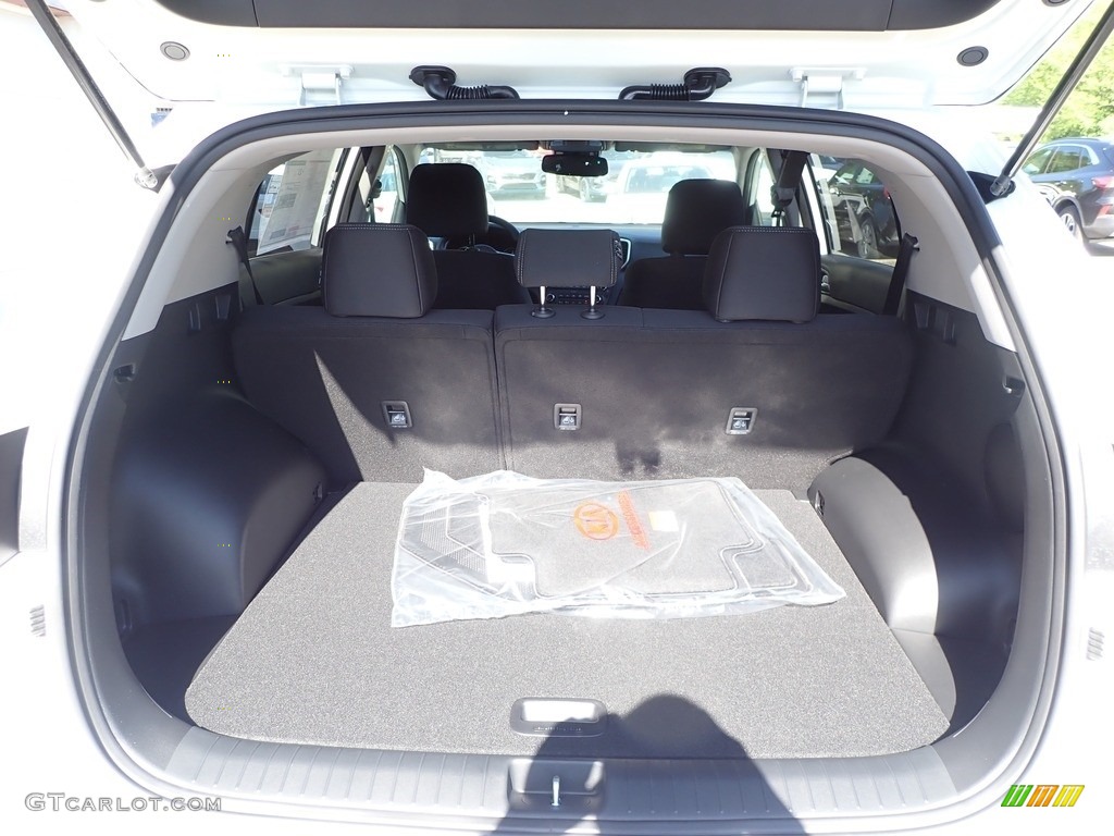 2020 Sportage LX AWD - Clear White / Black photo #4