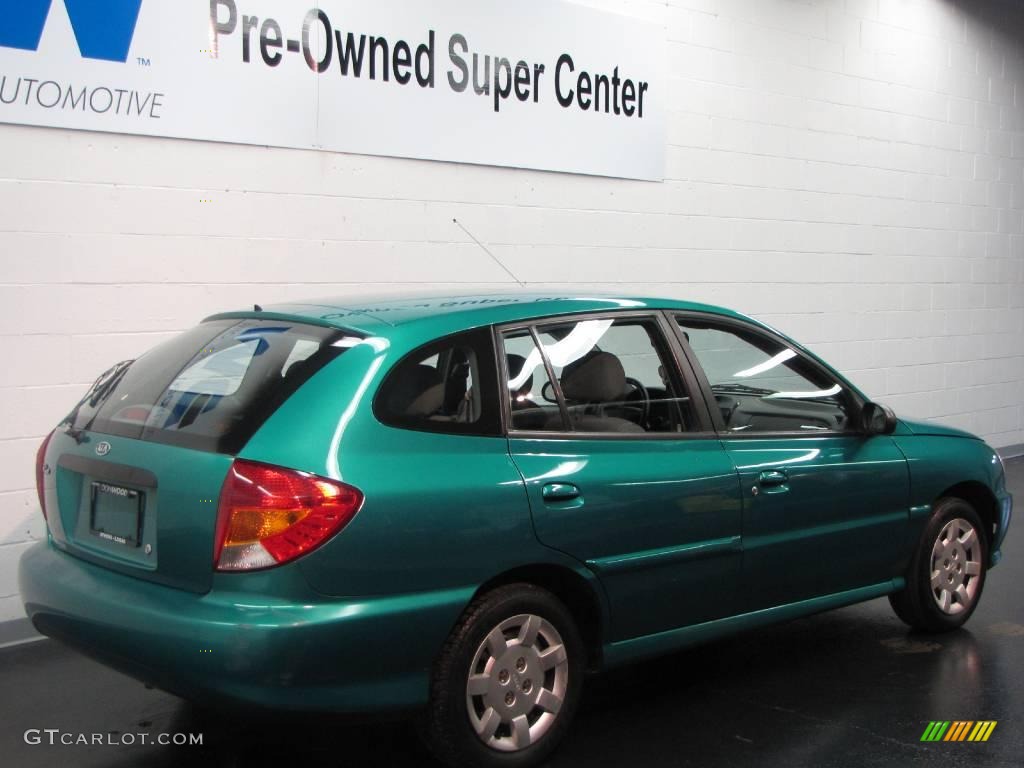 2002 Rio Cinco Hatchback - Emerald Green / Gray photo #6