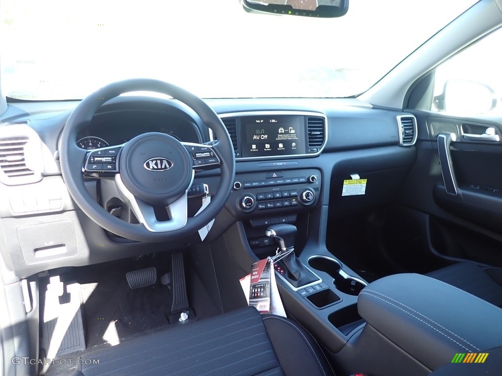 2020 Sportage LX AWD - Clear White / Black photo #14