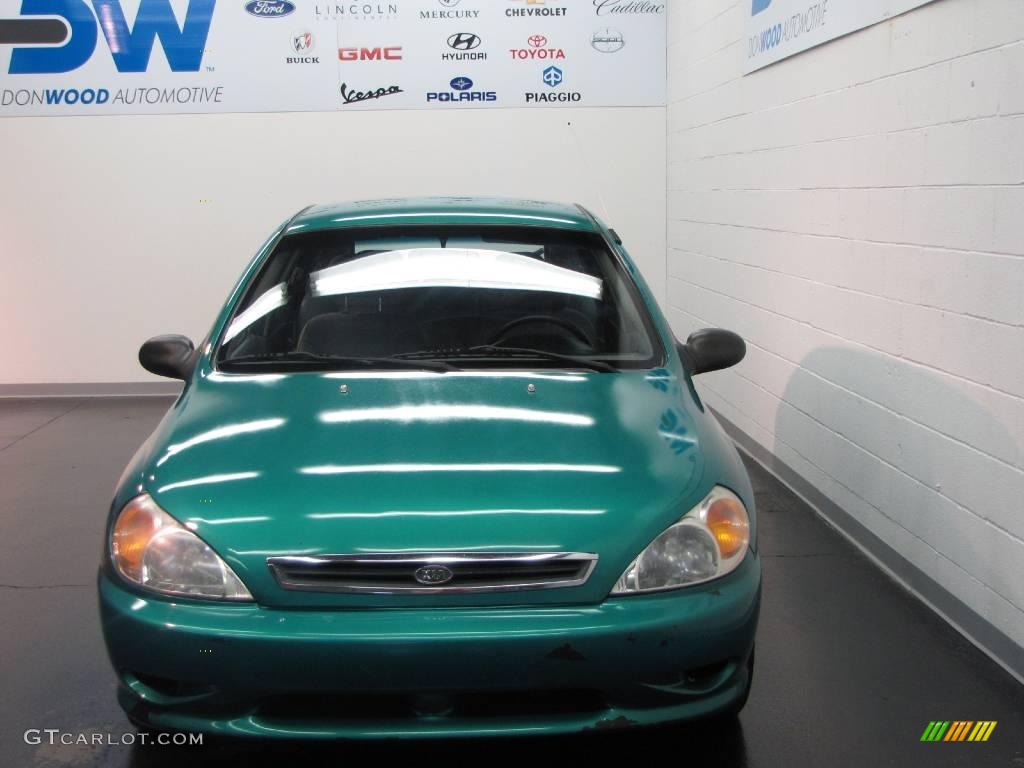 2002 Rio Cinco Hatchback - Emerald Green / Gray photo #8