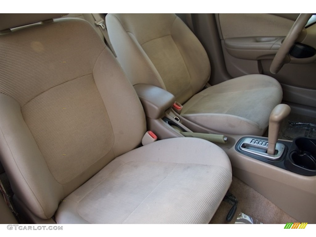 2004 Sentra 1.8 S - Cloud White / Taupe photo #19