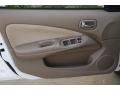 Taupe Door Panel Photo for 2004 Nissan Sentra #138699600