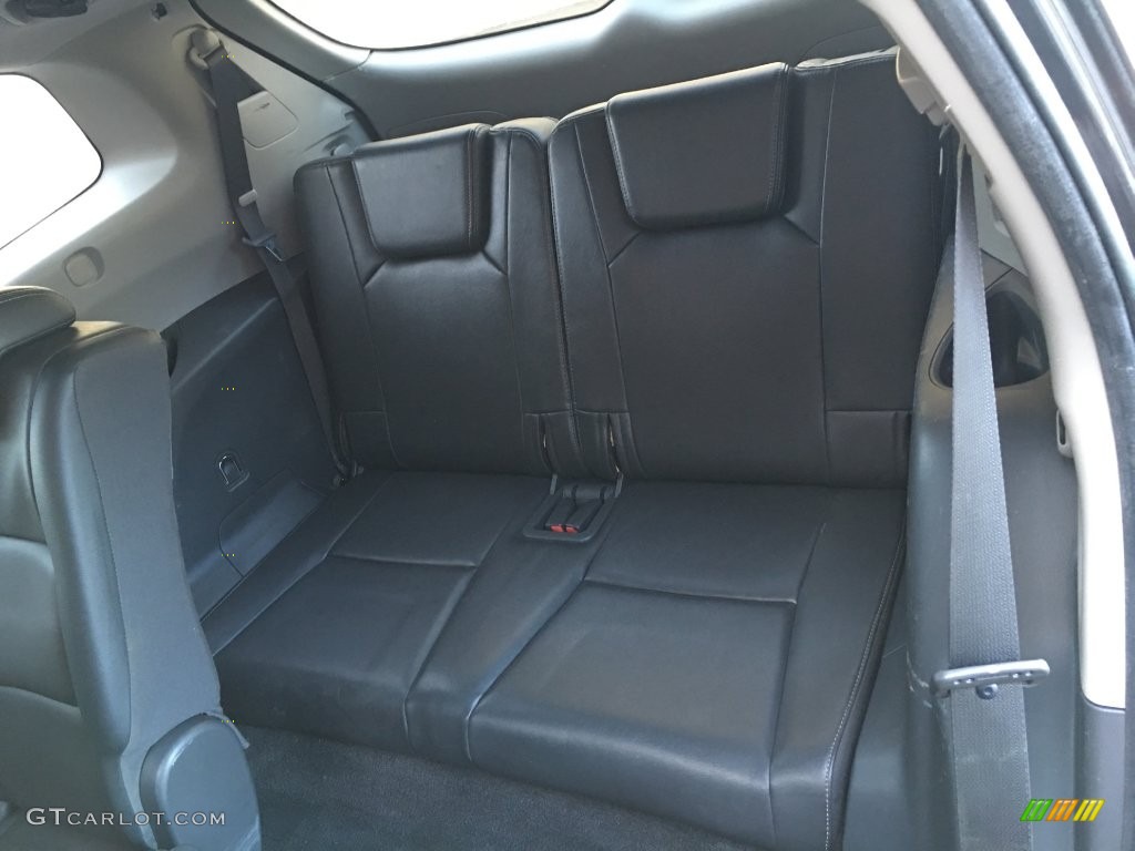 2009 Subaru Tribeca Limited 7 Passenger Rear Seat Photo #138700218