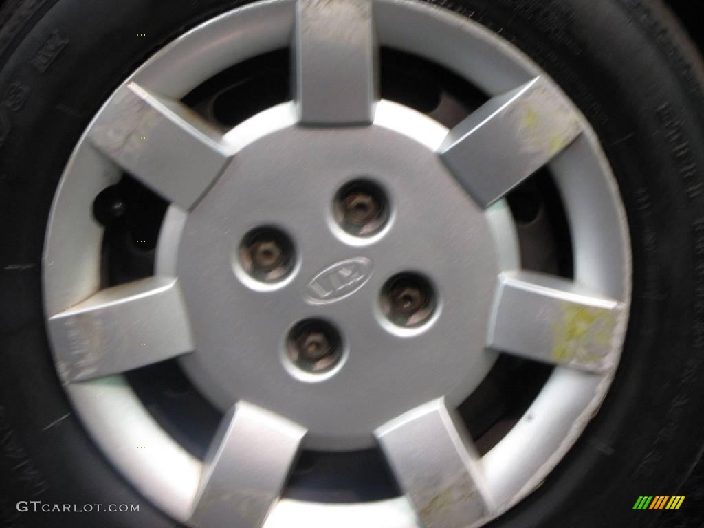 2002 Rio Cinco Hatchback - Emerald Green / Gray photo #20